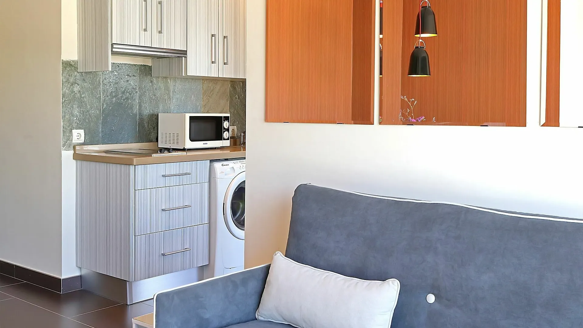 Apartamentos Malagueta Urban Beach Malaga